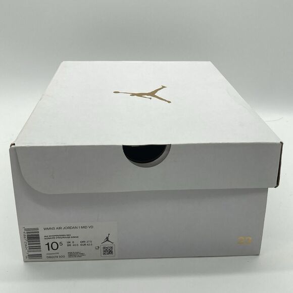 Womens Size 10.5 Nike Air Jordan 1 Mid White Basketball Shoe Sneaker DR0174-500 - Picture 10 of 11